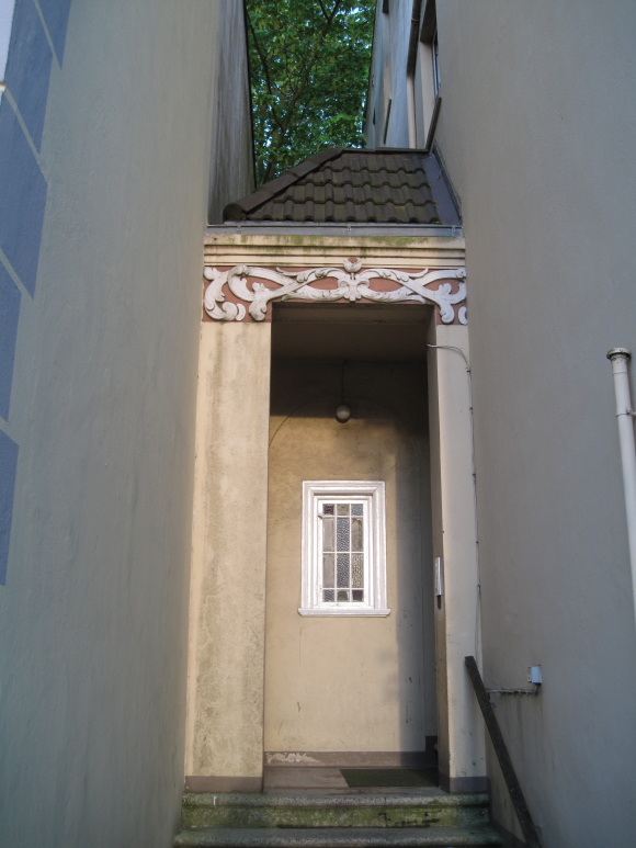 Ein Hauseingang in Cuxhaven
